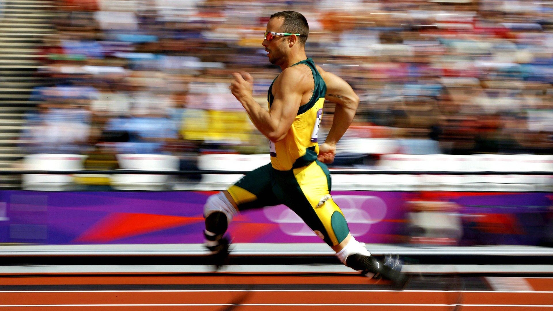 官网入口-田径赛场焦点！意大利队对阵中国队，豪门翻车，赛后引发巨大争议